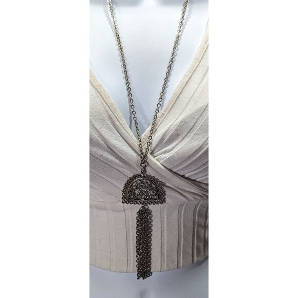 Vintage Etruscan Style Filigree Pendant And Tassel Necklace - Picture 3 of 7
